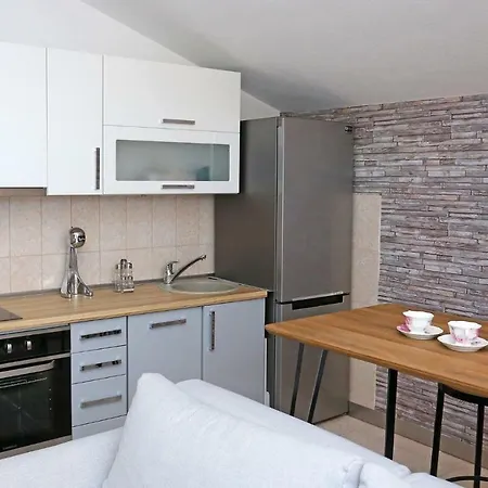 Grey Apartament Split